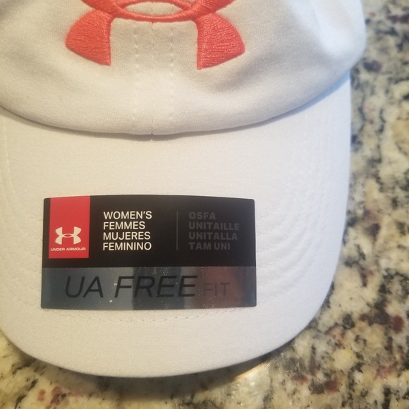 Under Armour WOMEN'S RENEGADE Cap NWT - Picture 3 of 5